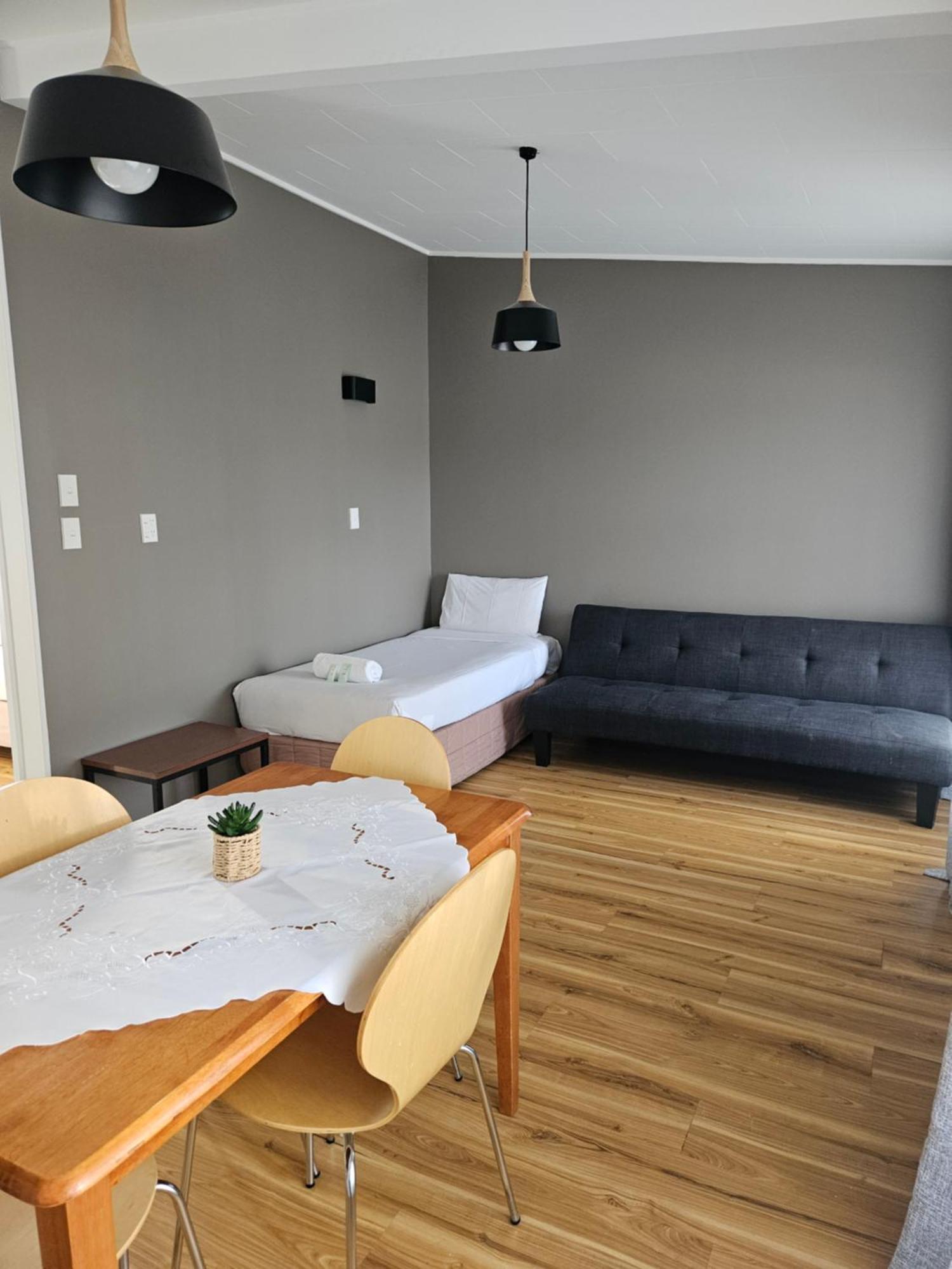 Frimley Lodge Motel Хейстингс Екстериор снимка